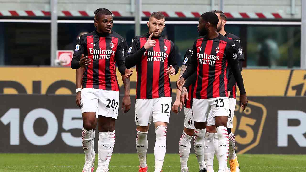 milan nuova maglia